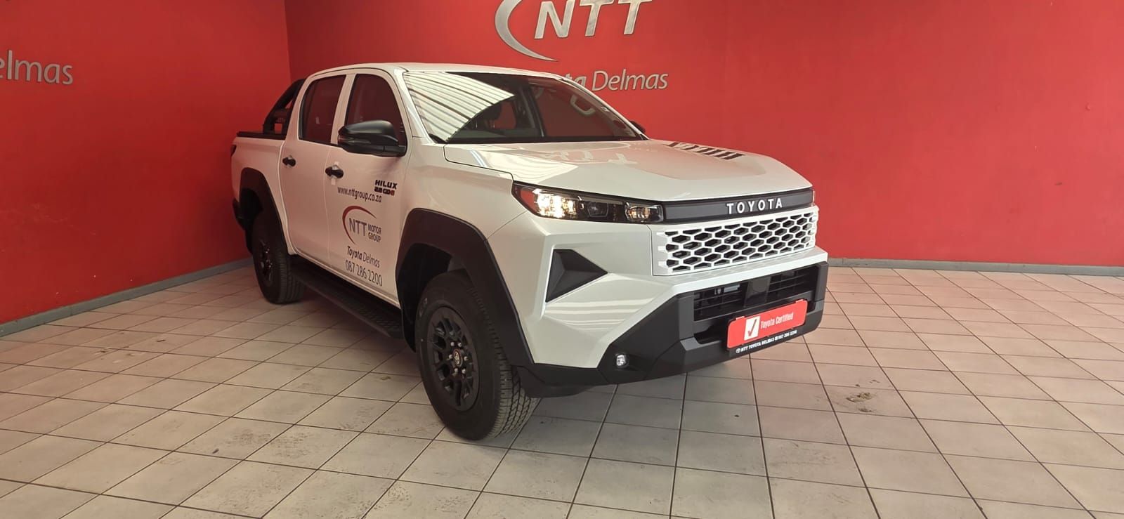 TOYOTA HILUX 2.8 GD-6 RB SRX 4X4  for Sale in South Africa