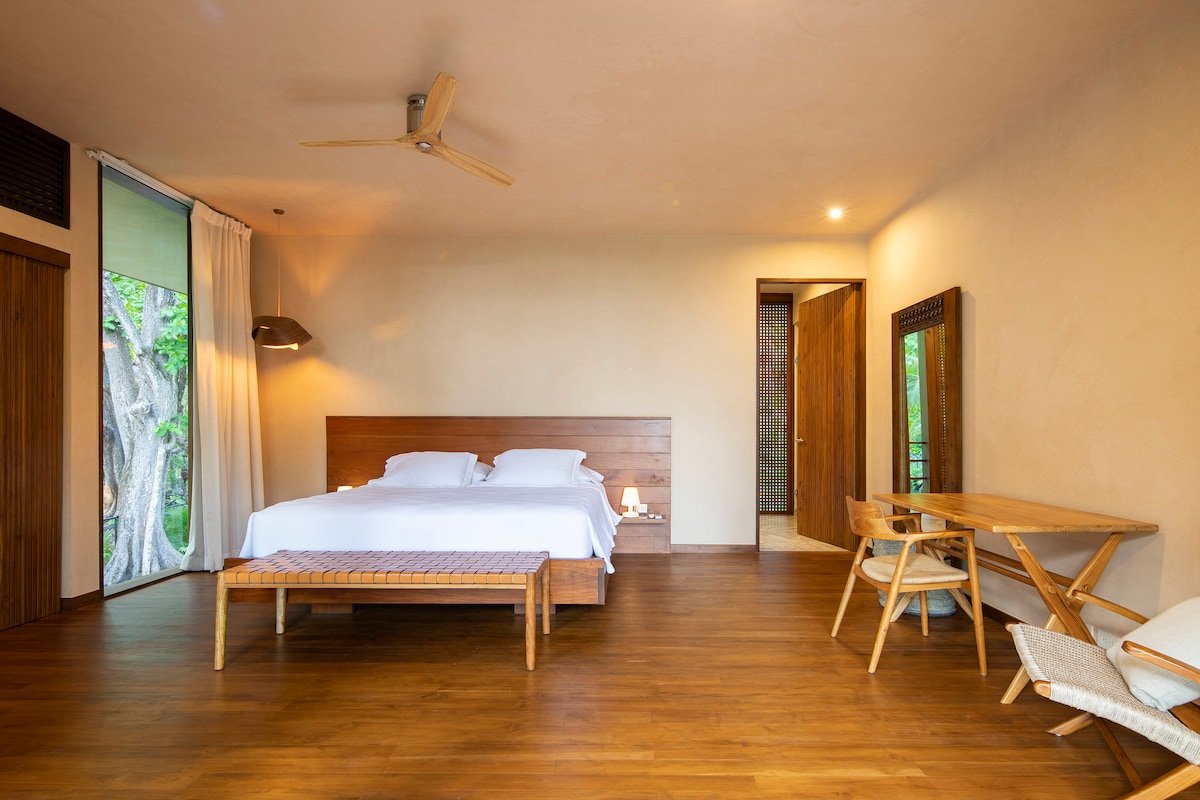 Wabi – Beachfront Luxury Villa at Rayo Verde gallery image 2