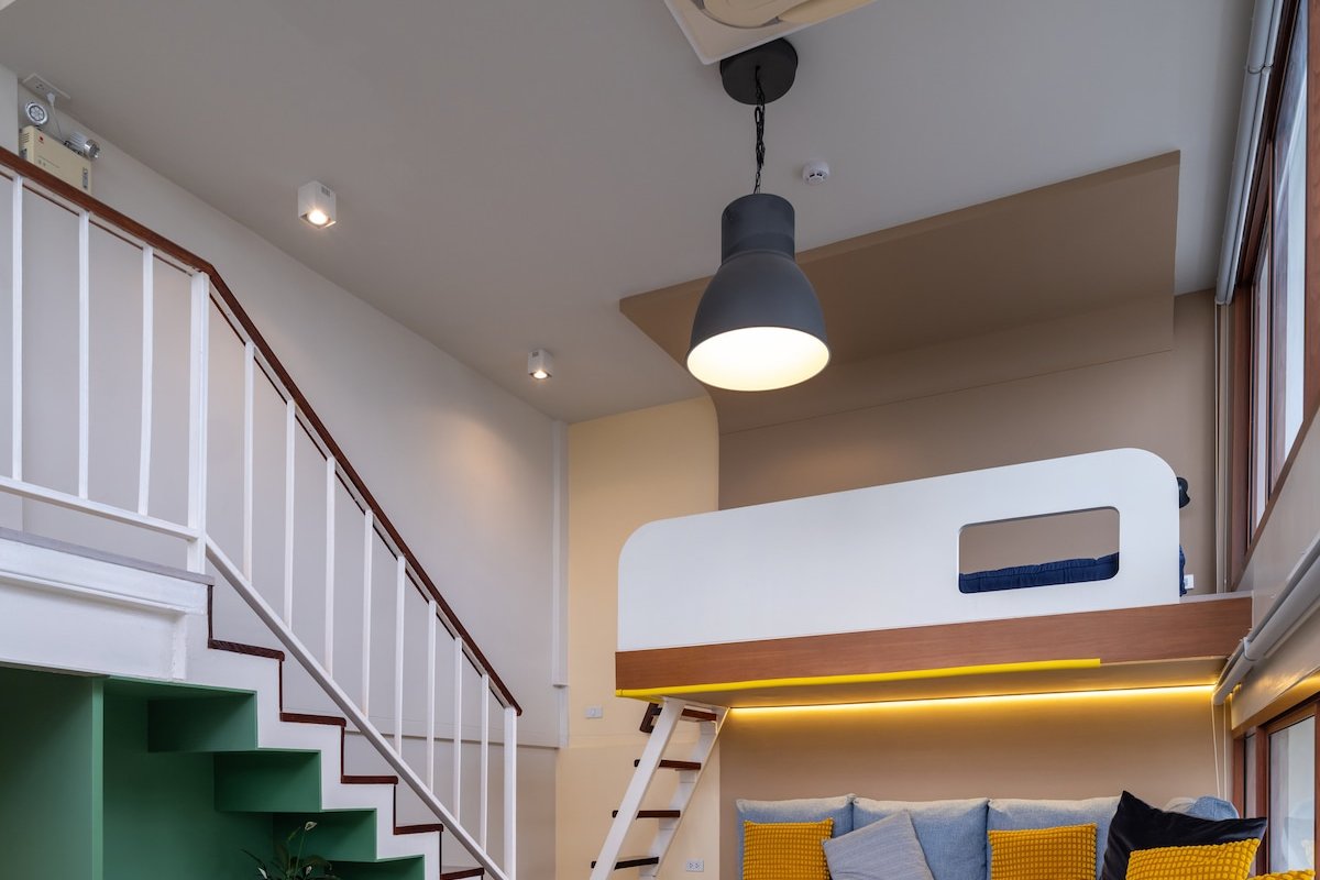 Bedtime storeys near ICON SIAM: Baan Wongwienyai gallery image 3