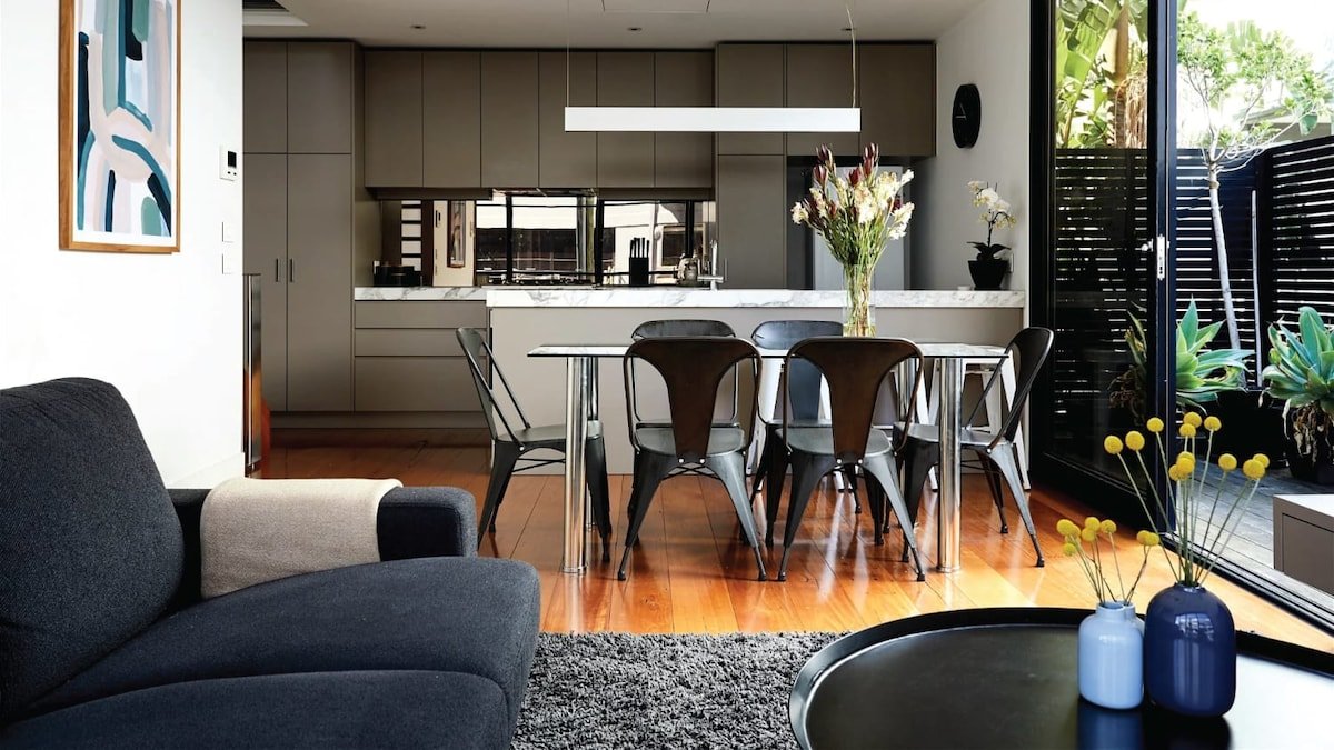 Bosisto Terrace gallery image 2