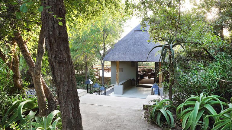Londolozi Pioneer Camp  Entrance