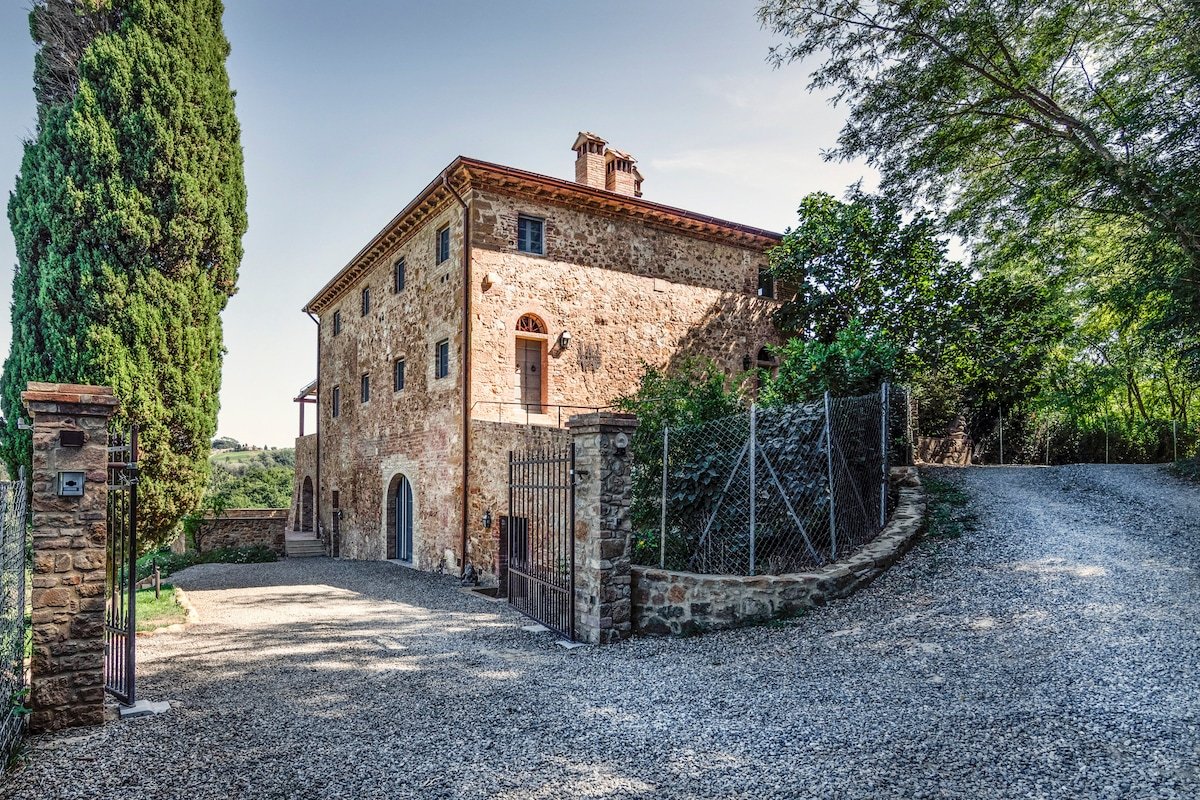 Distinta gallery image 2