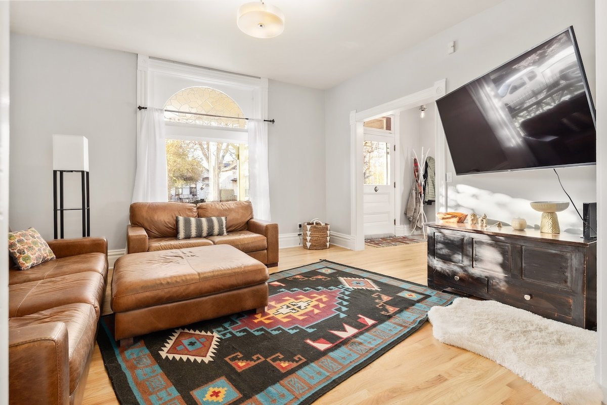 Historic Urban Oasis – Art Dist. gallery image 2