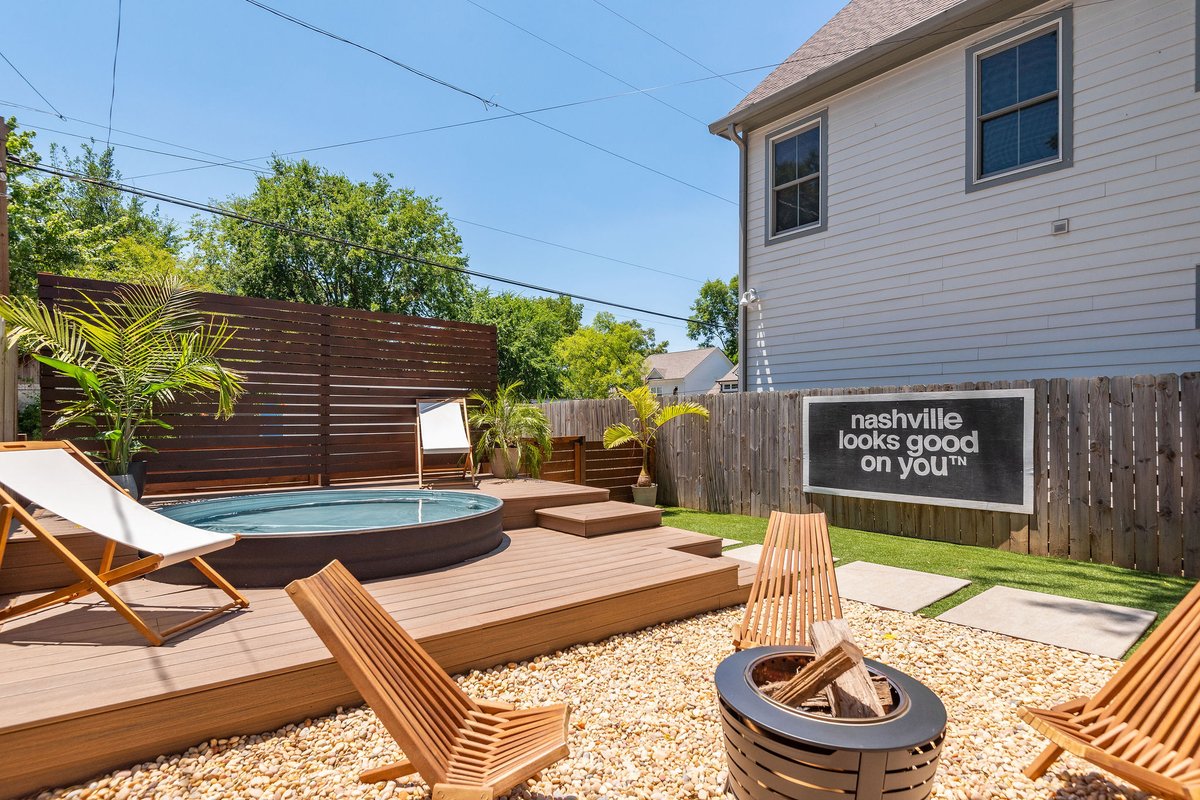 New Pool! Family-Friendly House close to Downtown!