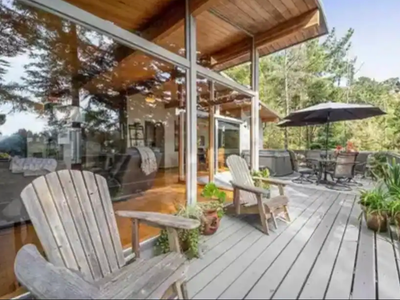 Dream Redwood Getaway: Hot Tub, Views, Hiking