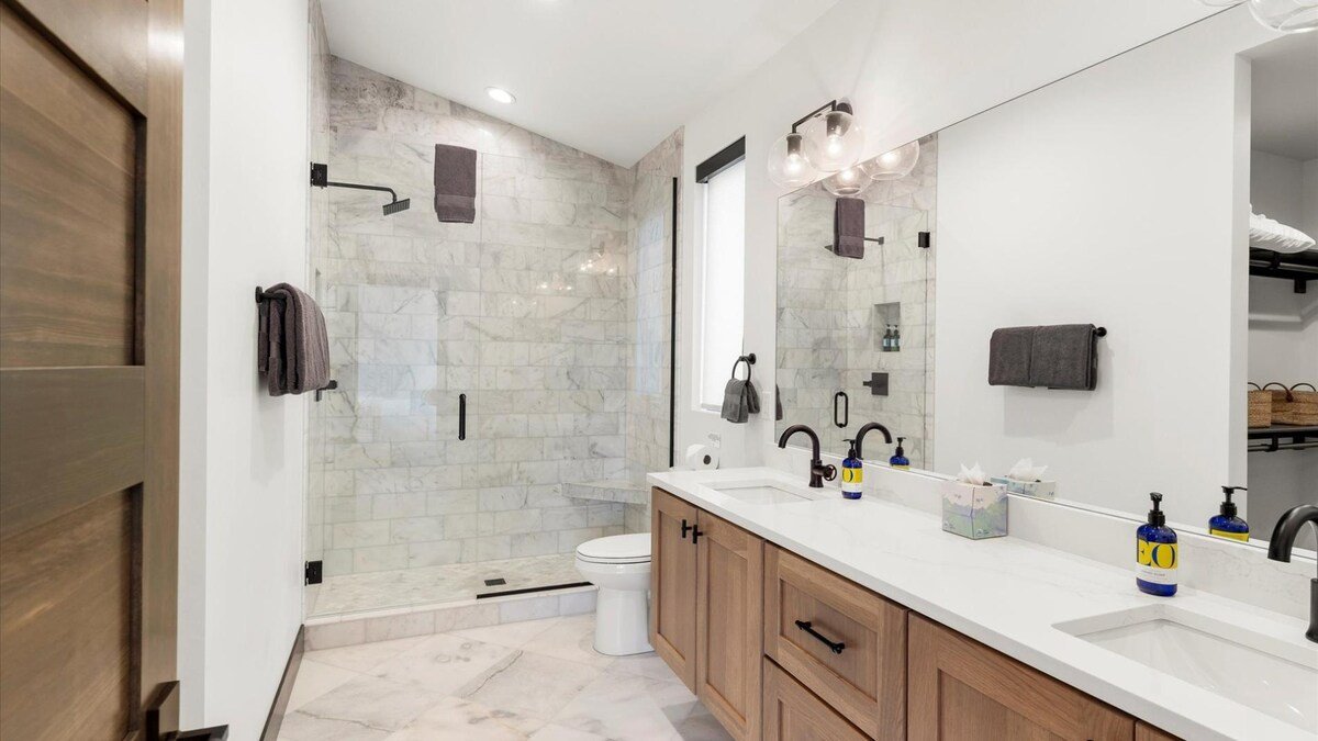 Whitefish Vista Retreat gallery image 4