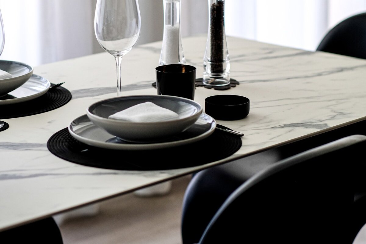 The Gem of The Lake – Garden, Pool and Lake-View gallery image 4