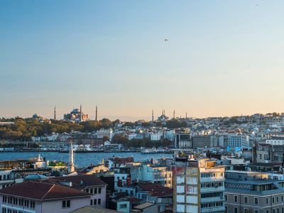 Flat w/ Amazing views in Galata
