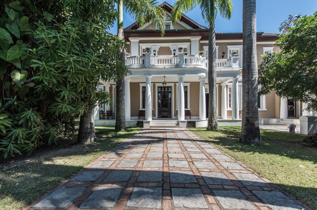 Luxury Colonial House, Gloria 3Bedr/6Guests gallery image 2