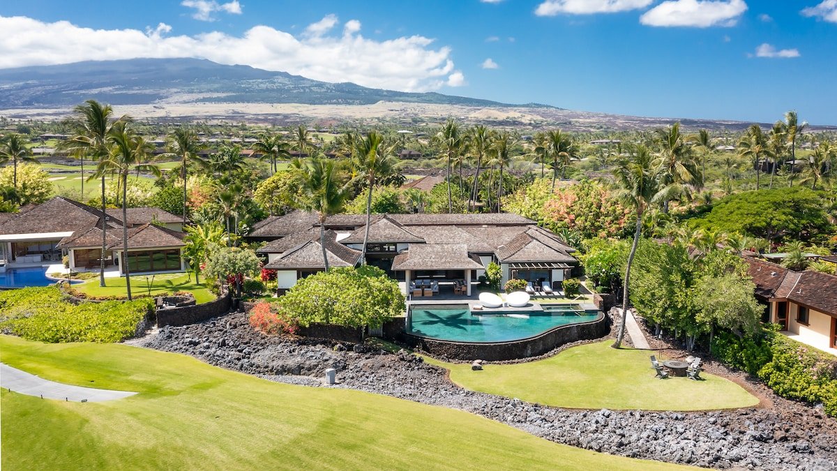 Hualalai Wailulu Villa by Cuvee