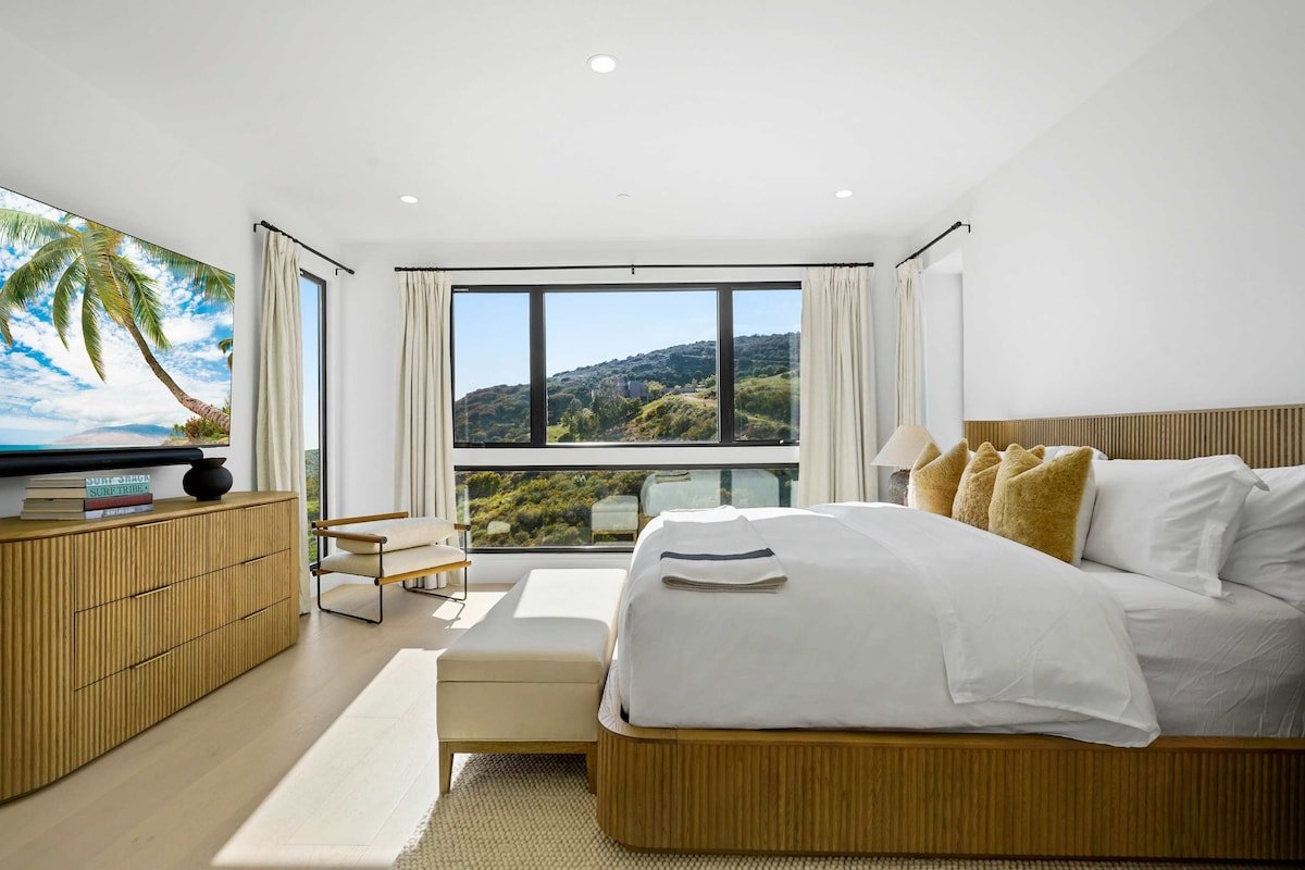 Samara by Stay Awhile Villas gallery image 2