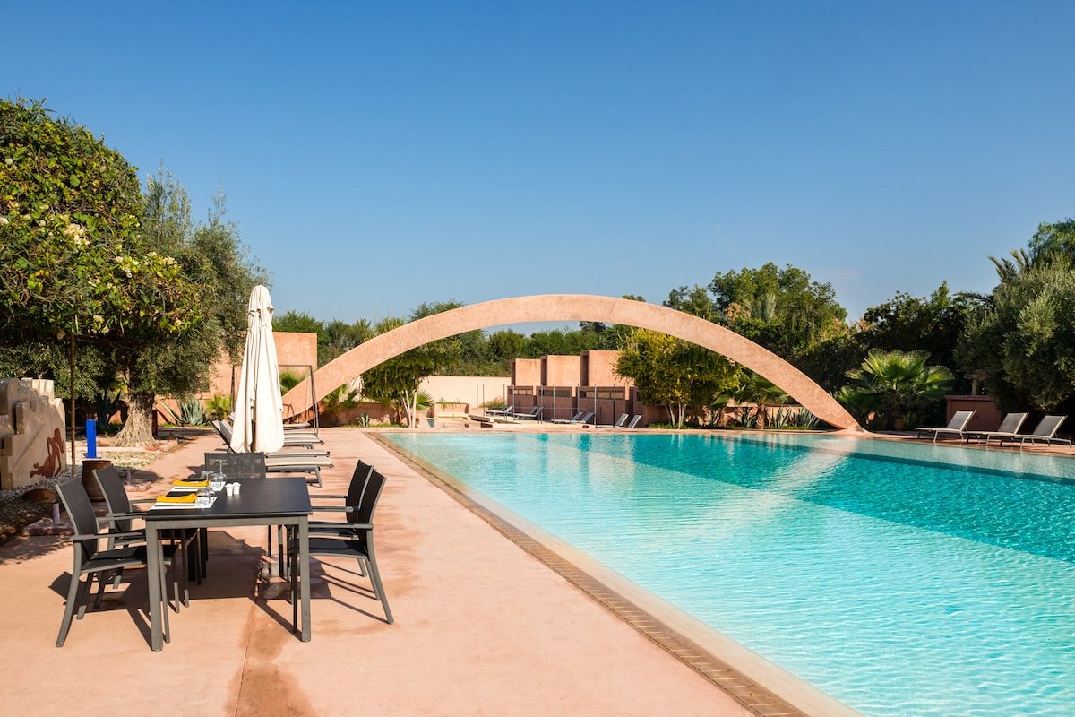 Sab Palace gallery image 3