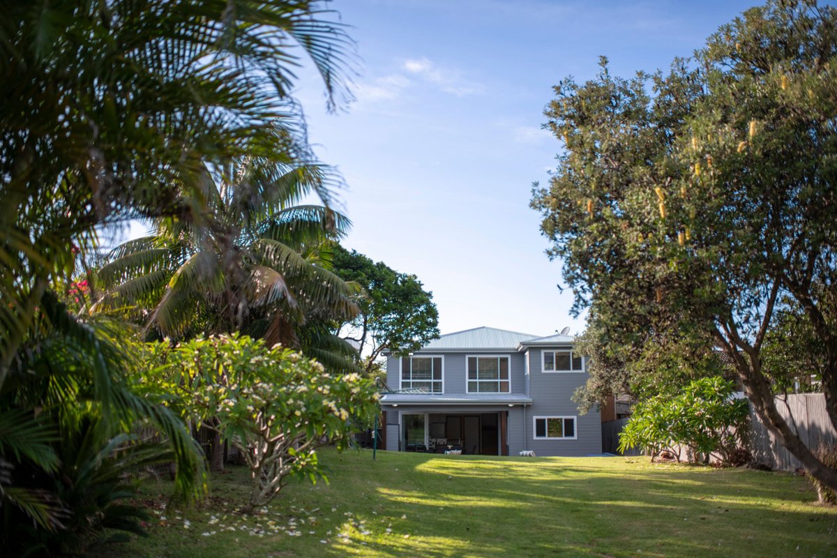 BillyBlue – Big Family, Best Value! Enormous Yard