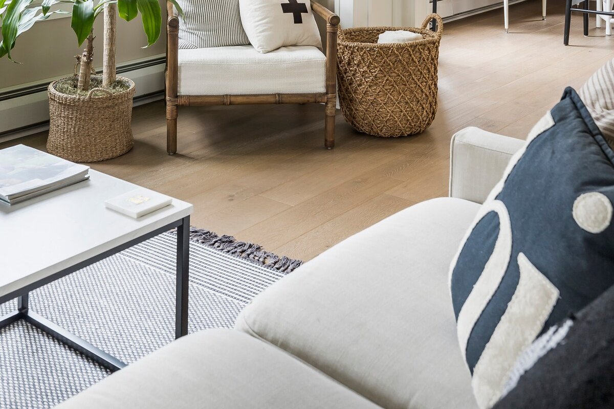 Charming Boxwood Cottage in Linden Hills gallery image 4