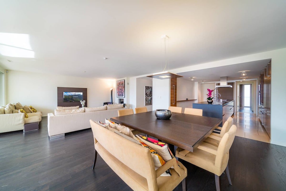 Luxury Apartment Lake view in Montreux by GuestLee gallery image 5