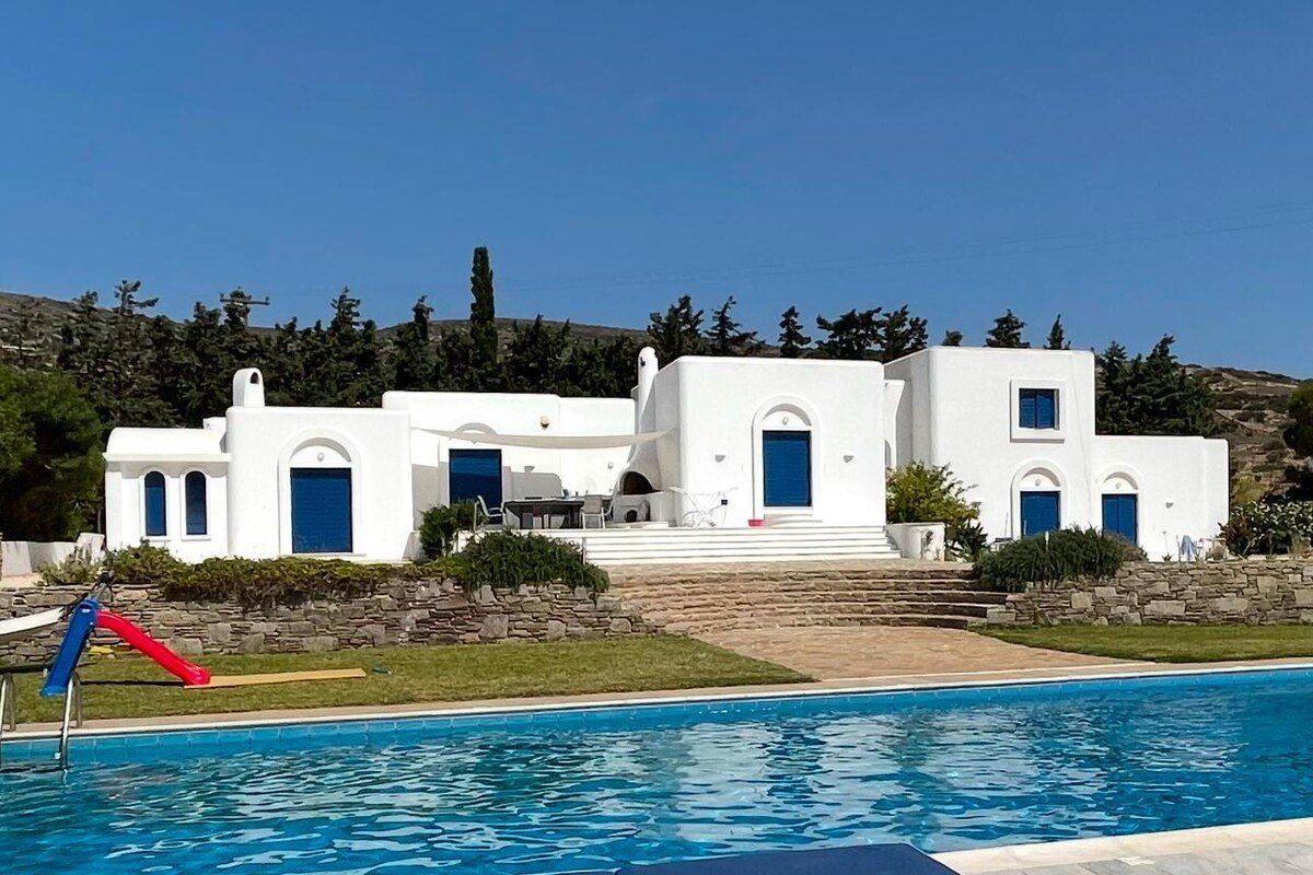 Villa Paros vue extraordinaire ! gallery image 2