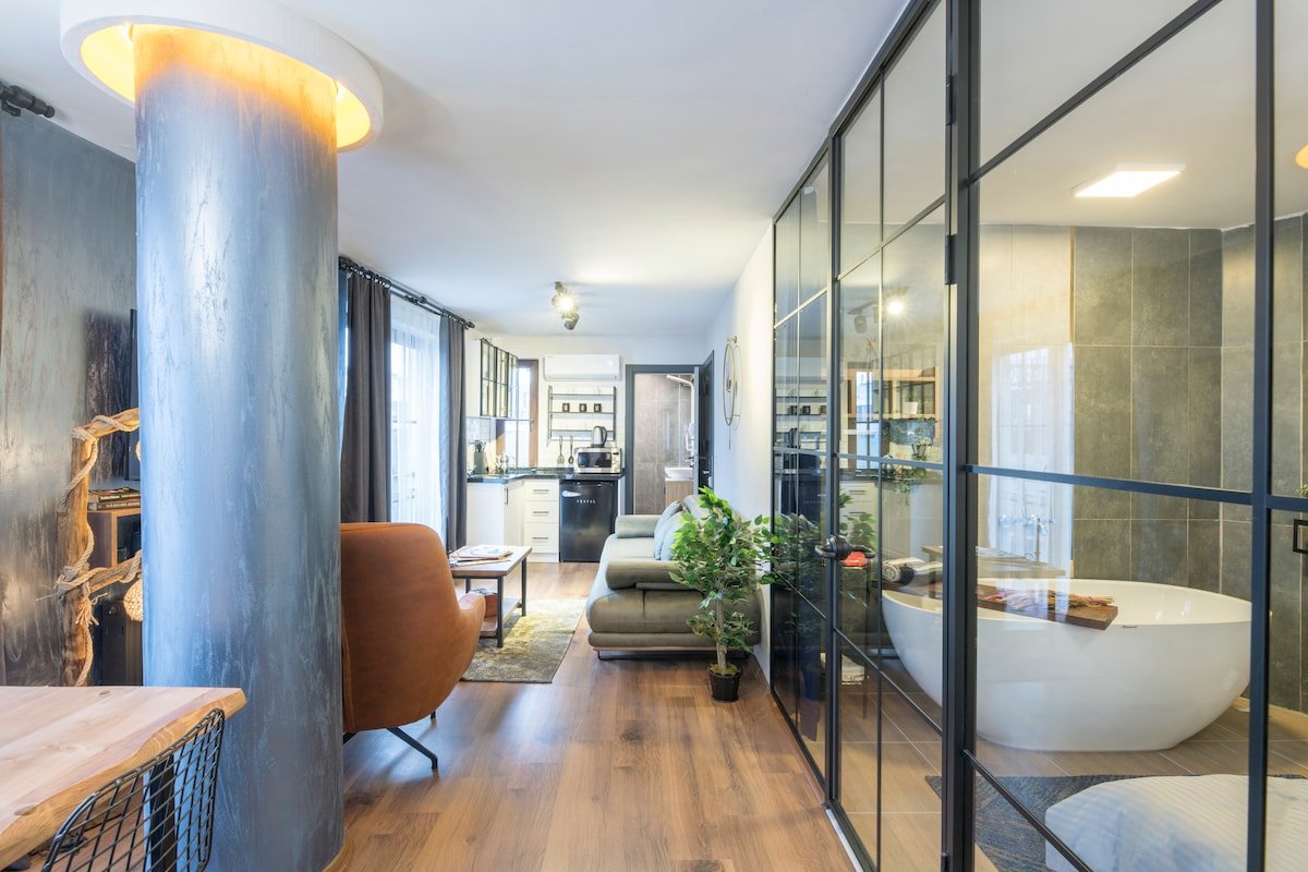 Perfect 4 Large Group with 4BR in Taksim gallery image 4