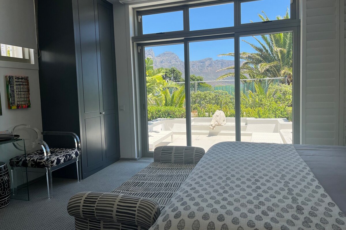 Paradise 5 Bed5bath in Clifton• LionsHead views 83 gallery image 3