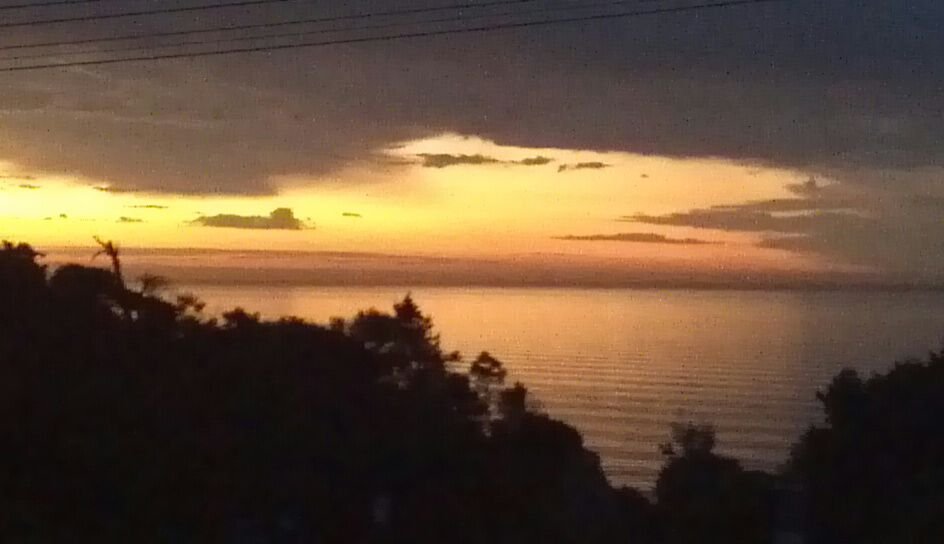 Beach house by a beautiful beach. gallery image 3