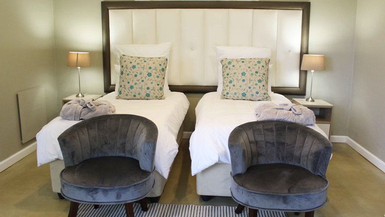 Mount Shekinah Country Hotel Macadamia Cottage
