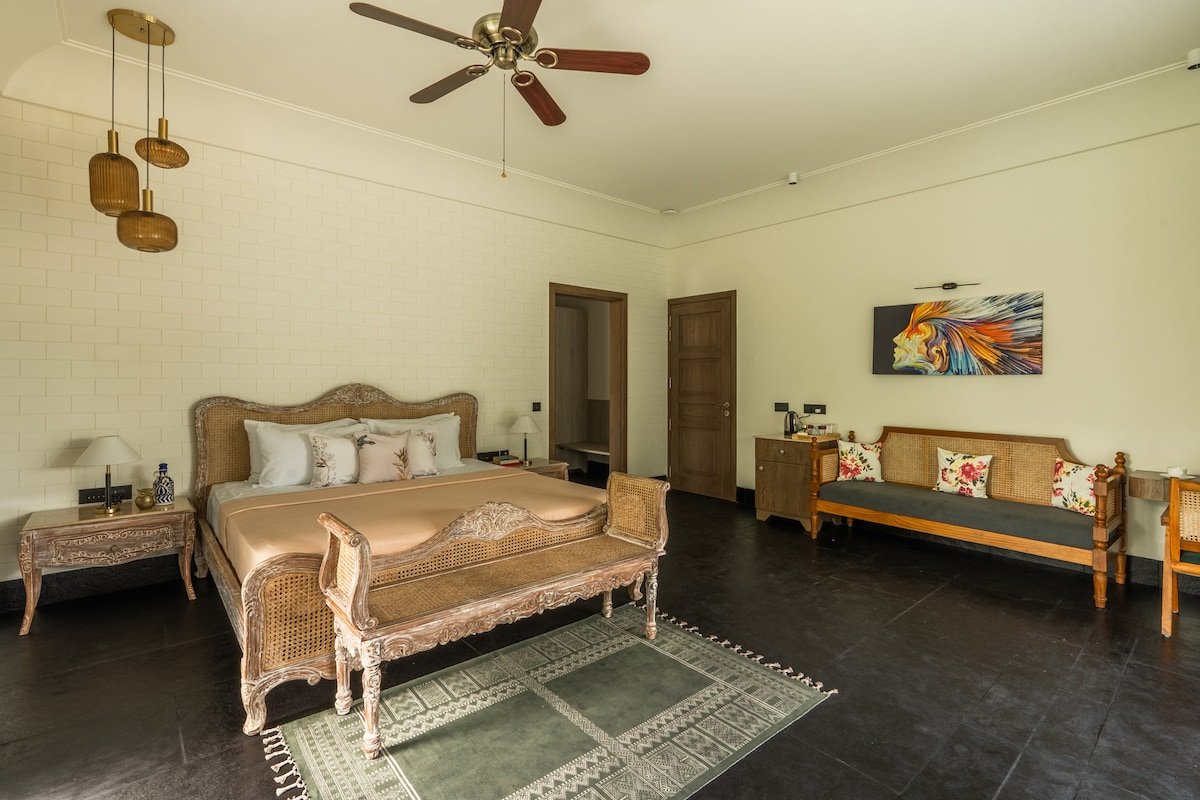 Ultra Lux Casa Dos Reis+Lawn+Pool+BBQ+Cook@Vagator gallery image 5