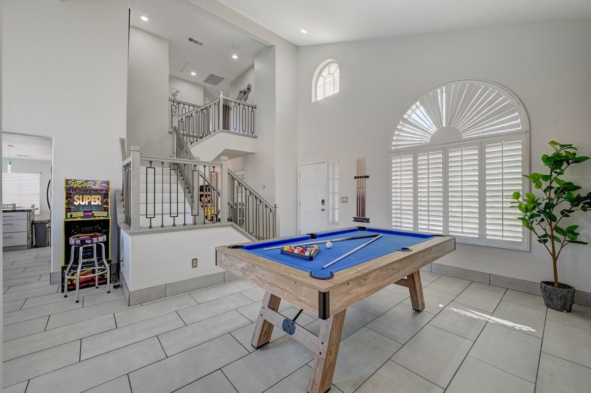 Luxe Vegas Home- Game Room & Pool 7 Beds-14 Guests gallery image 2