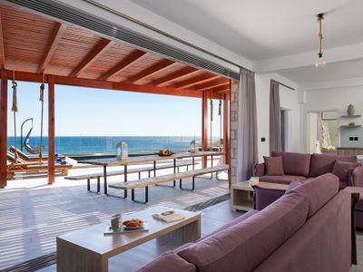 6 Bed Superb Seaview Villa with Private Pool V.5