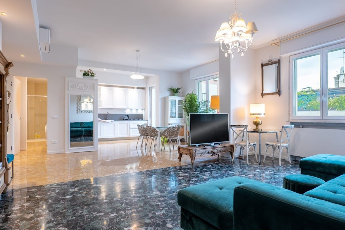 Splendido ultimo piano gallery image 4