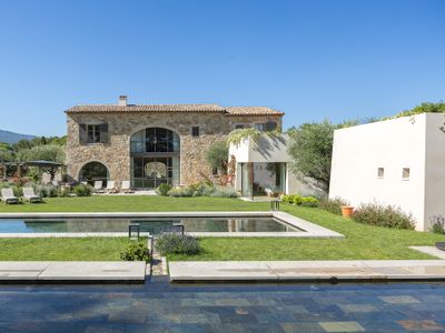 Magnifique villa néo-provençale de 6 chambres