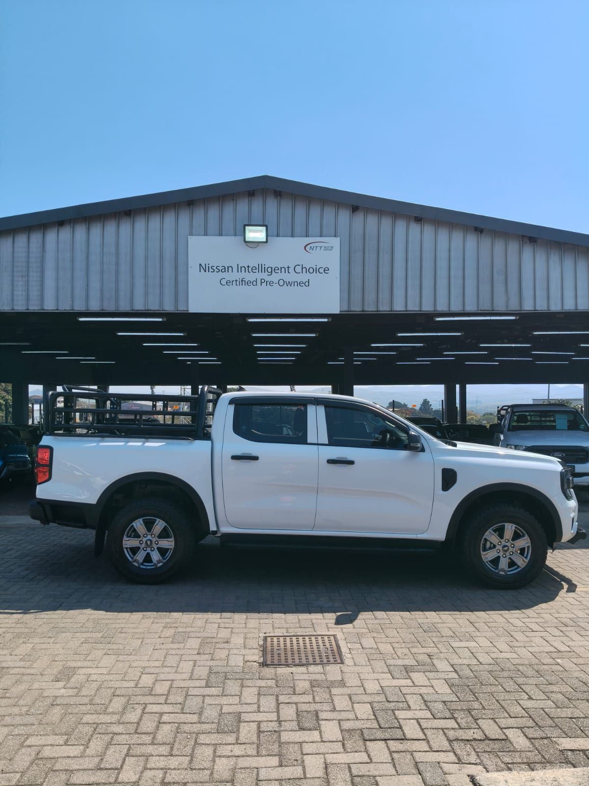 Used car gallery