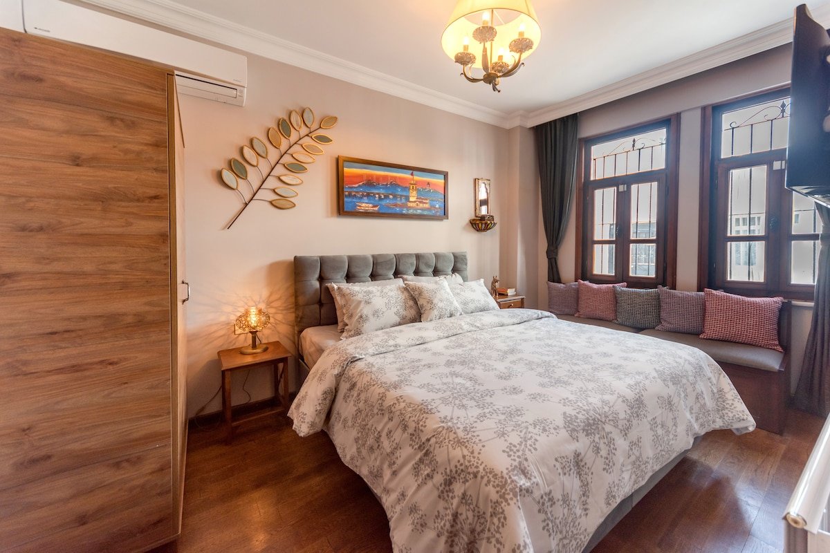 3BR/2 Bath Ottoman House w free Airport transfer** gallery image 4