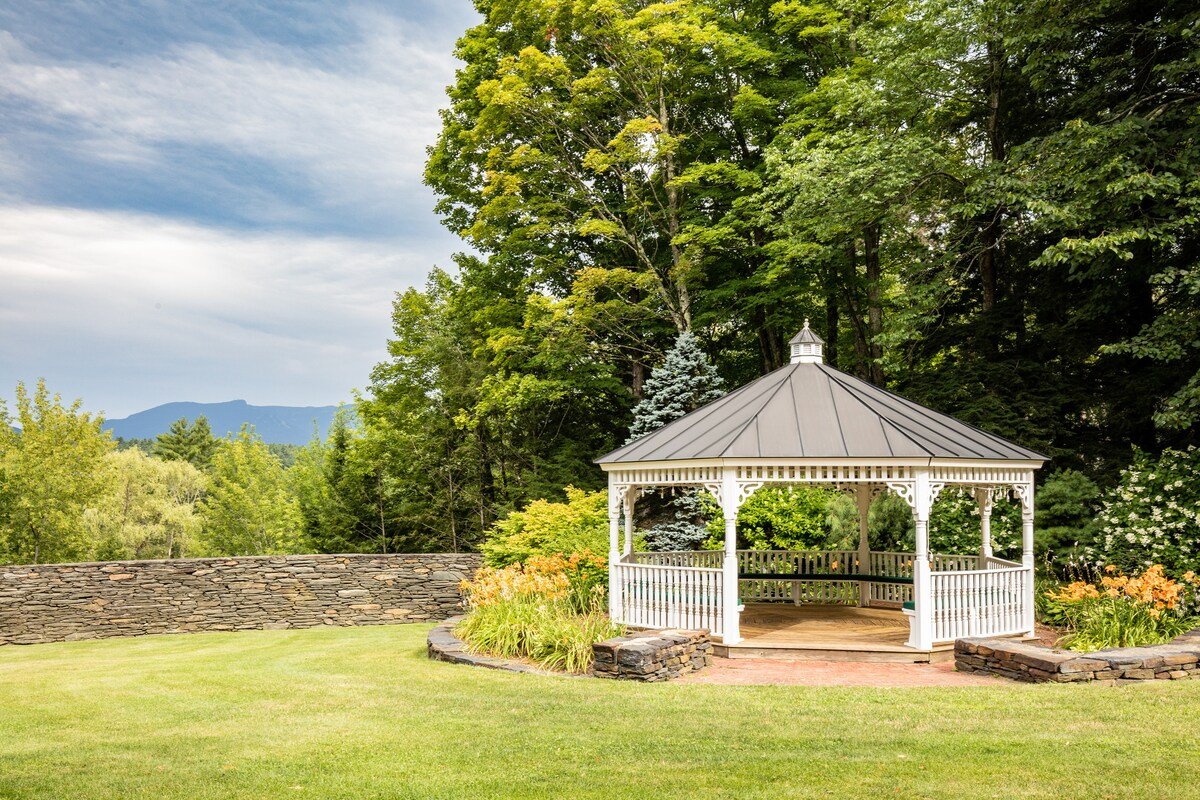 The Seven Springs Mansion at Stowe gallery image 3