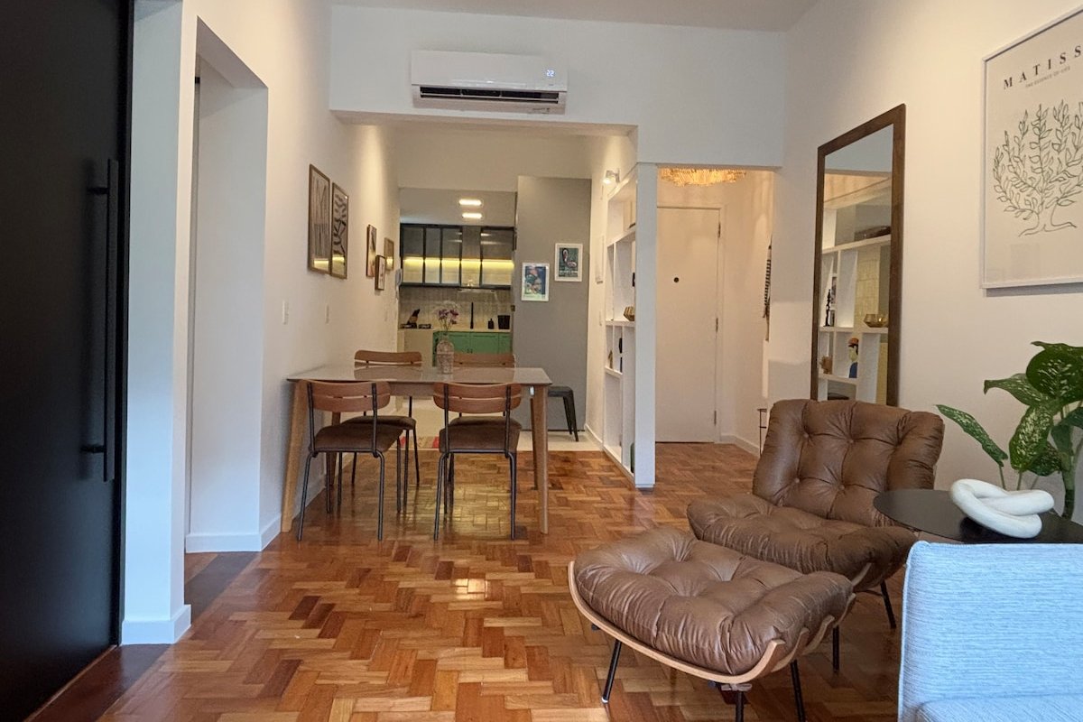 Silêncio e charme no Leblon. gallery image 3