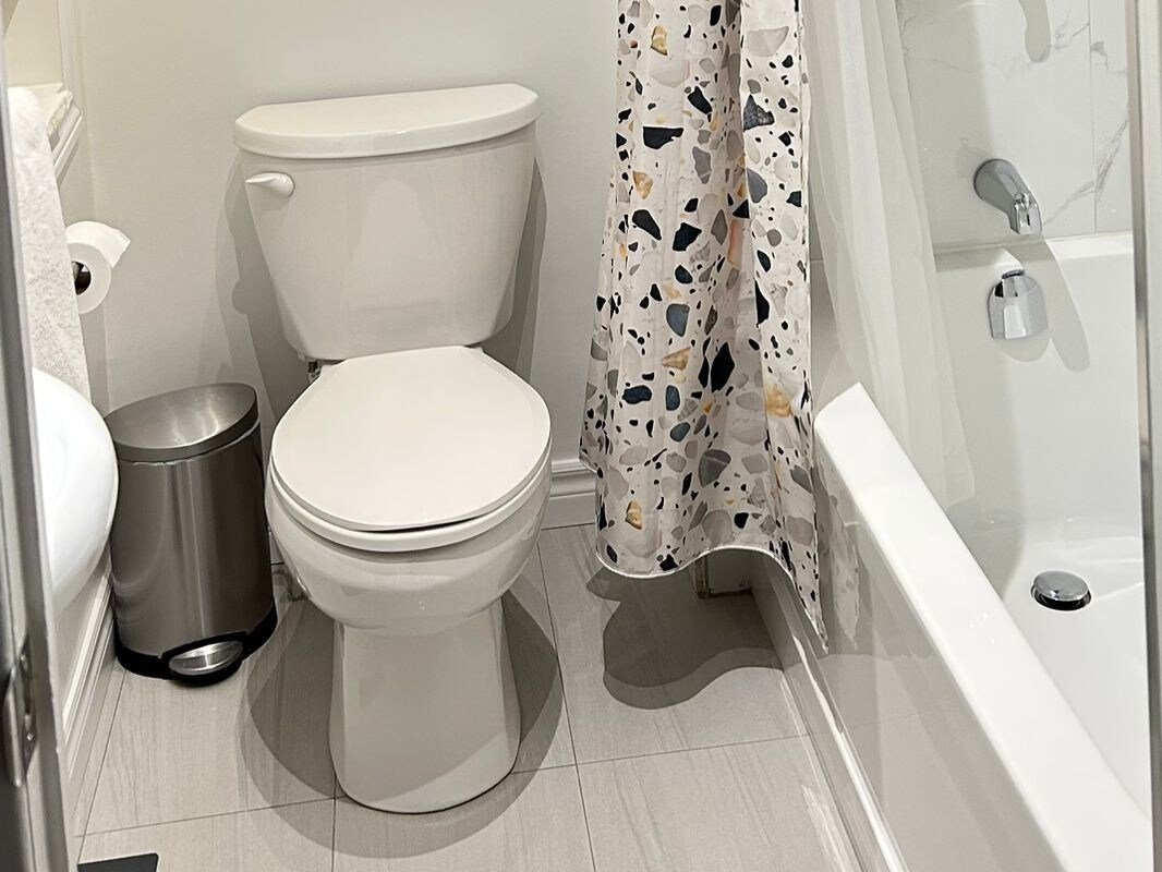 Best family home, spacious 3 bed+2 bath gallery image 5