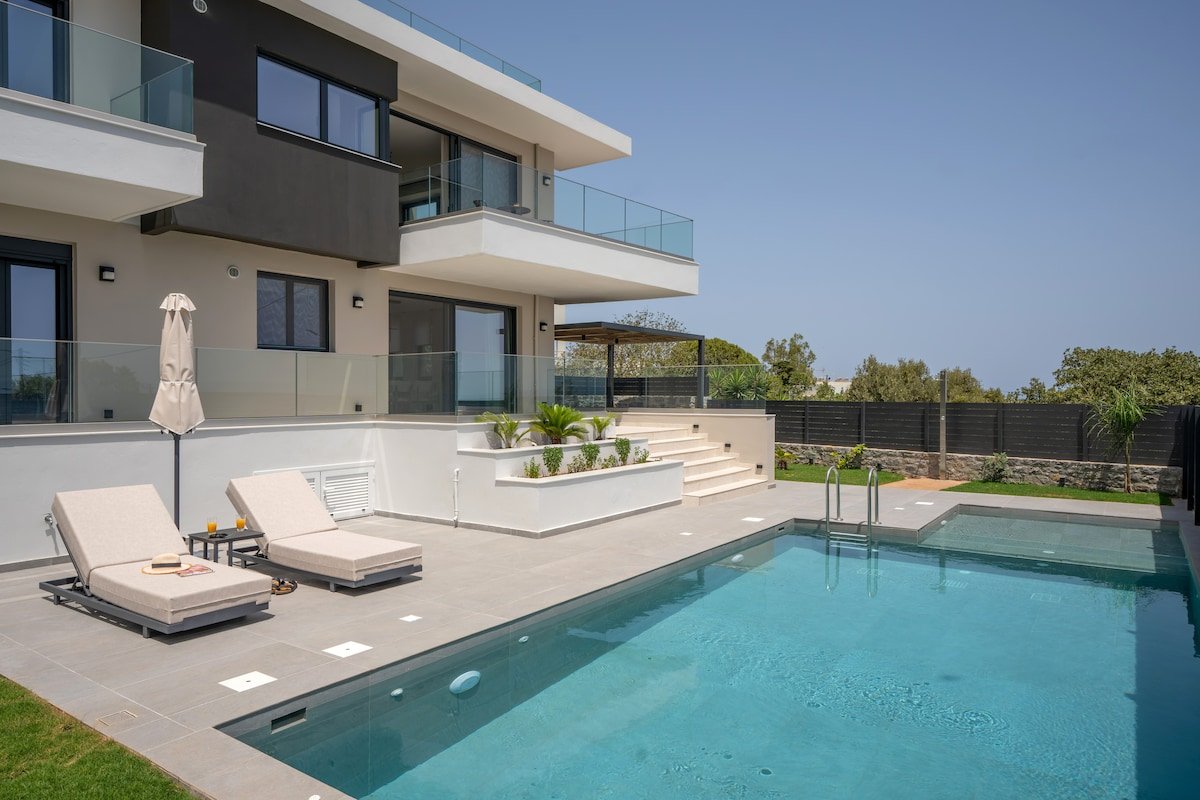 Anama Villa I, with Pool & Views to Rethymno gallery image 2