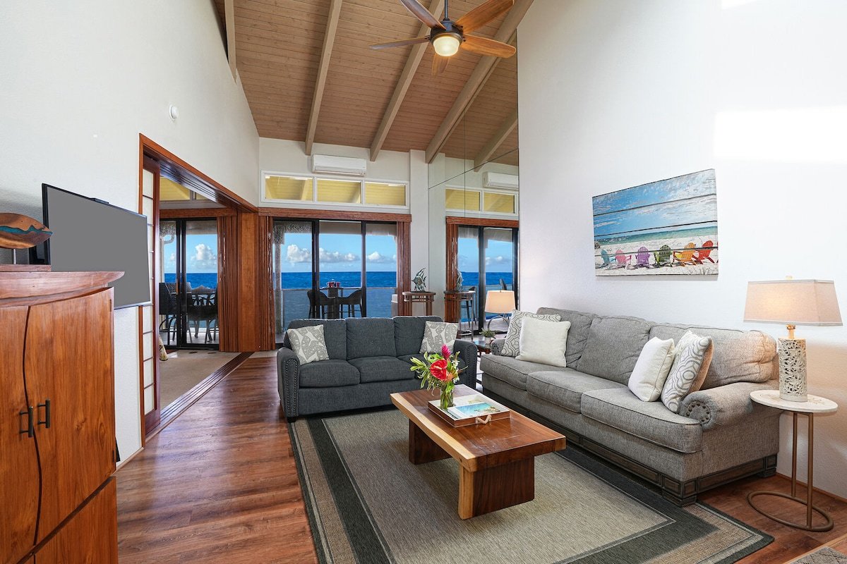 Waves Crash Below – 2 Bed with A/C, Pool & Hot Tub gallery image 3