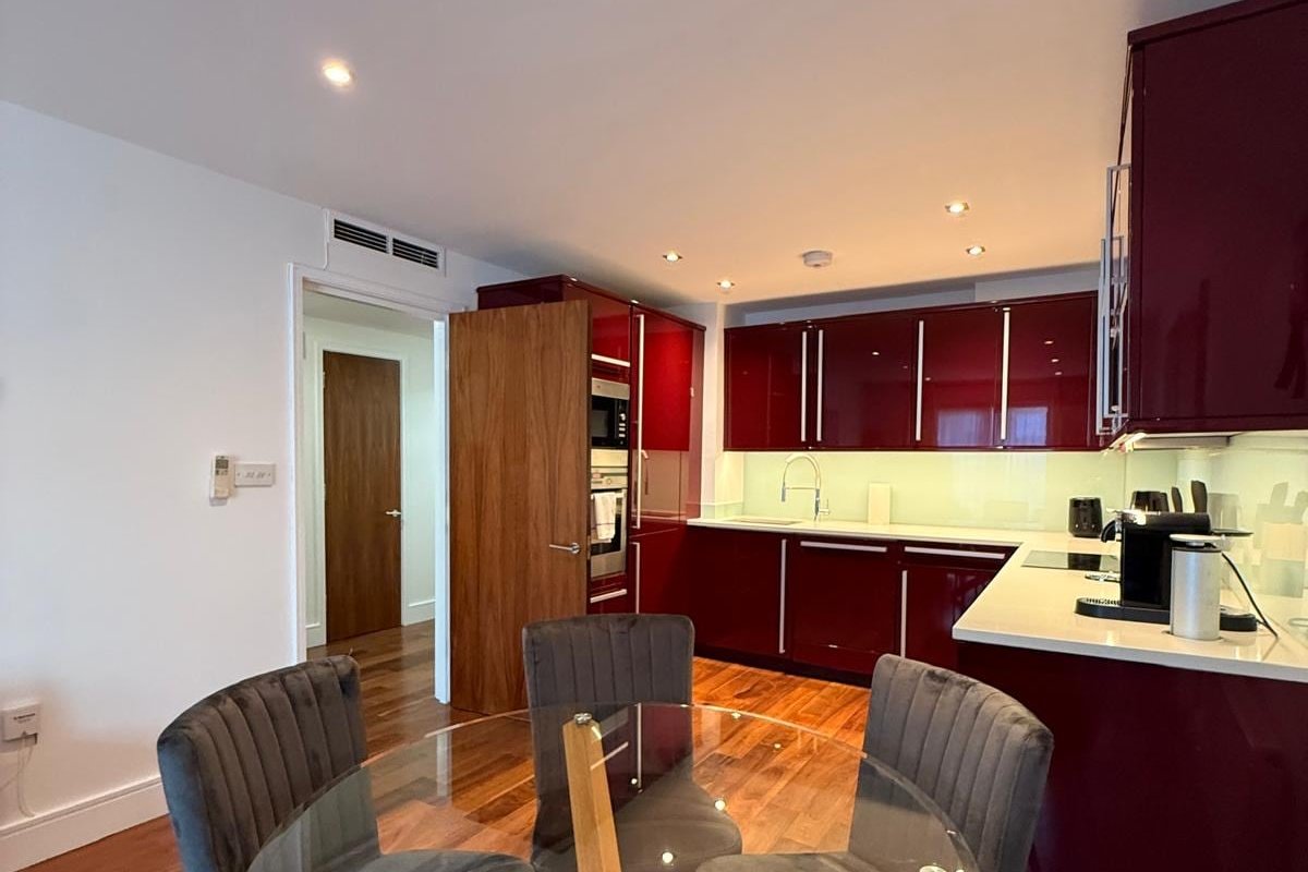 Westminster Apartment – London Landmarks gallery image 3