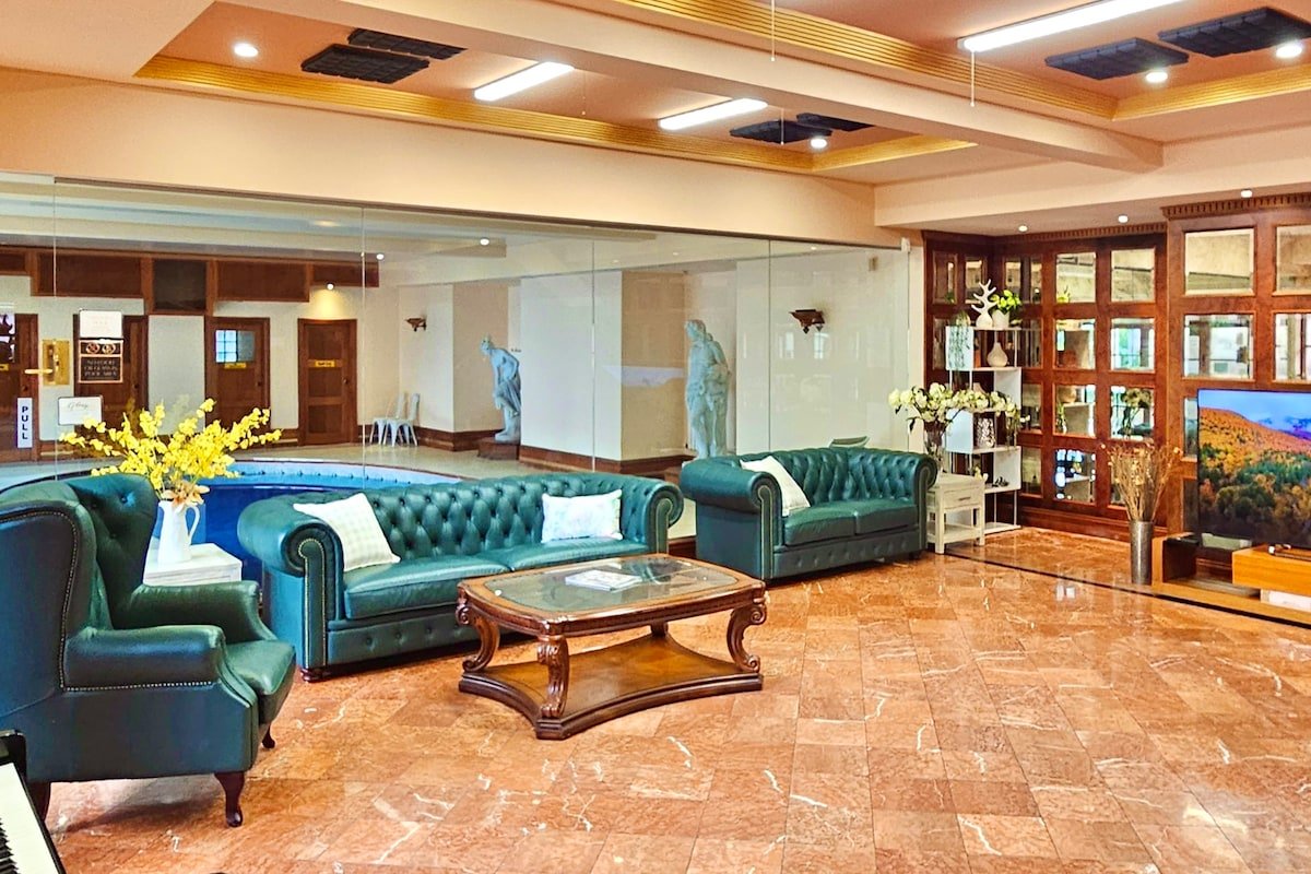 Cinema, Pool, Karaoke & more | Maggie’s Guesthouse gallery image 2