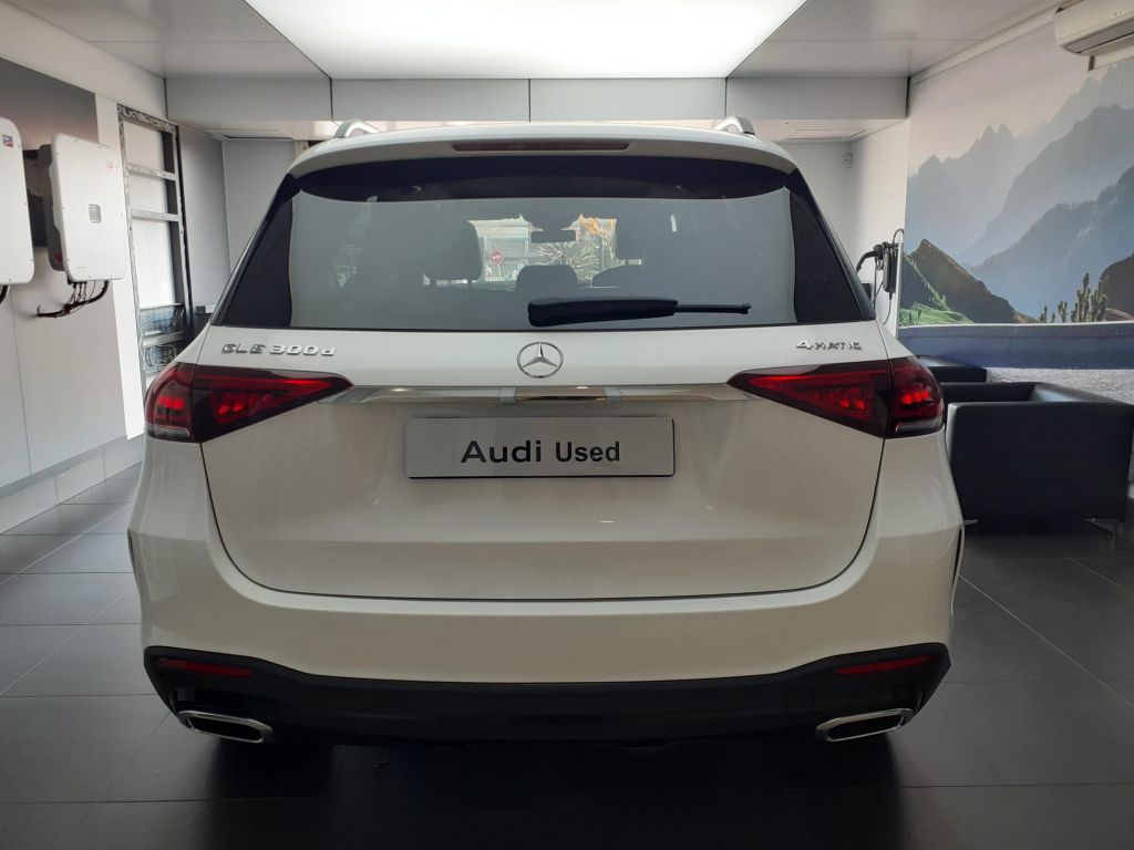 Used car gallery