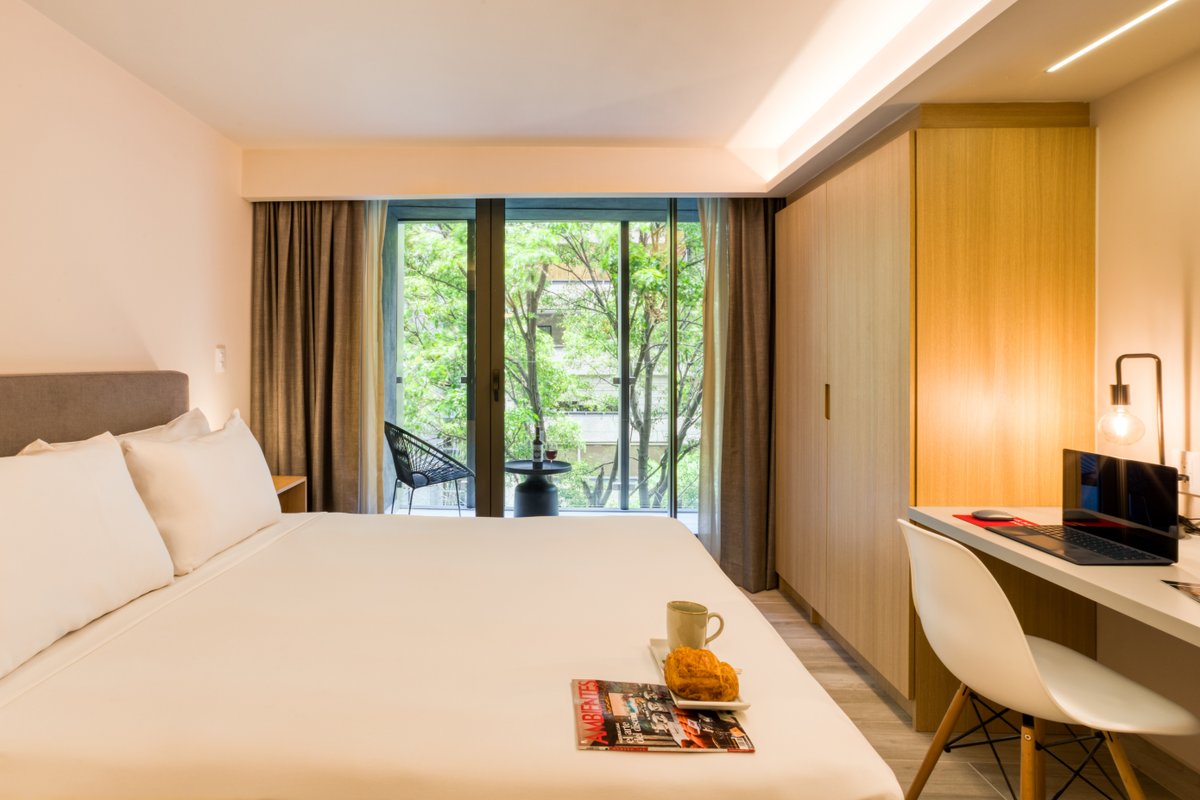 Prime Apt w/ Pvt Balcony | Rooftop+Gym+B/Center