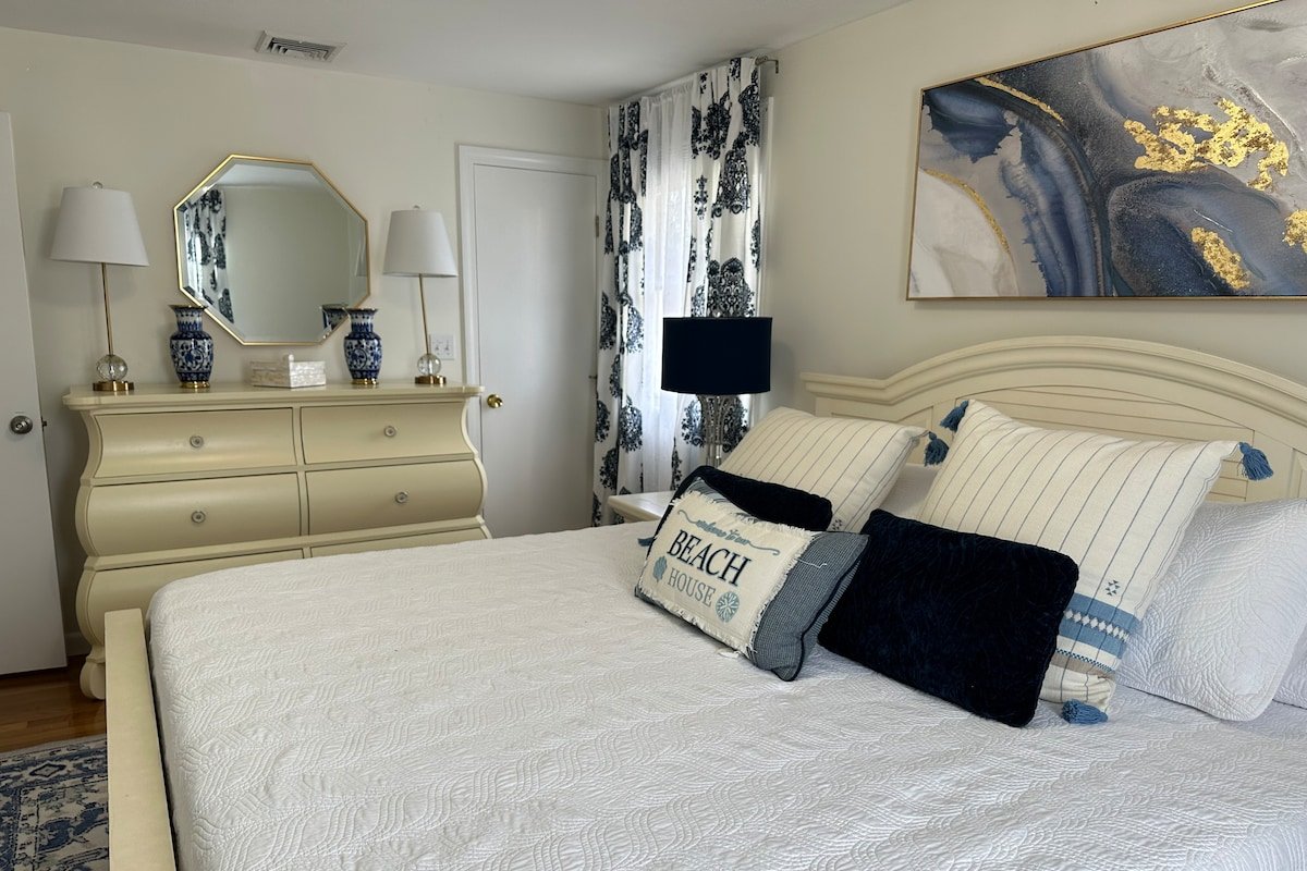 Entire House 6BR – Close to the beaches gallery image 5