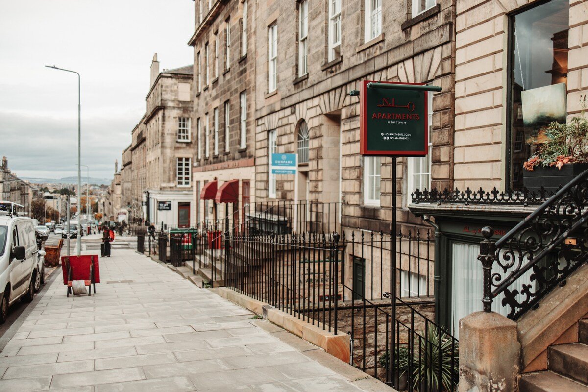 Two Bedroom Apartment gallery image 4