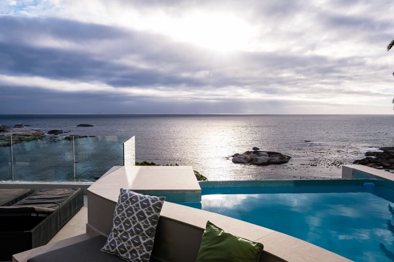 Bali Bay Chic featured image