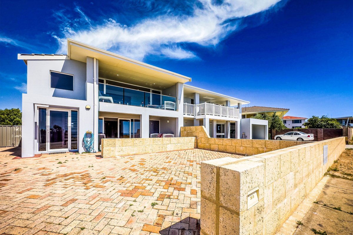 Mandurah beachfront pets bike trails water sports