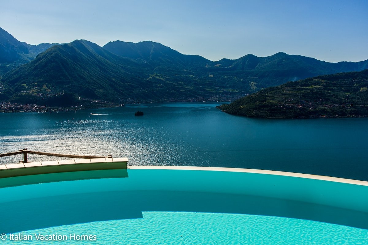 Italian Vacation Homes – Panoramic Villa gallery image 5