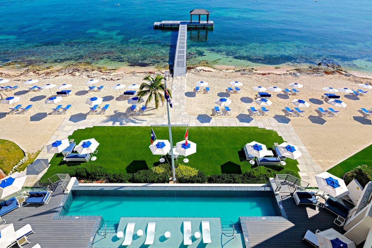 Rum Point Resort #503 Penthouse gallery image 3