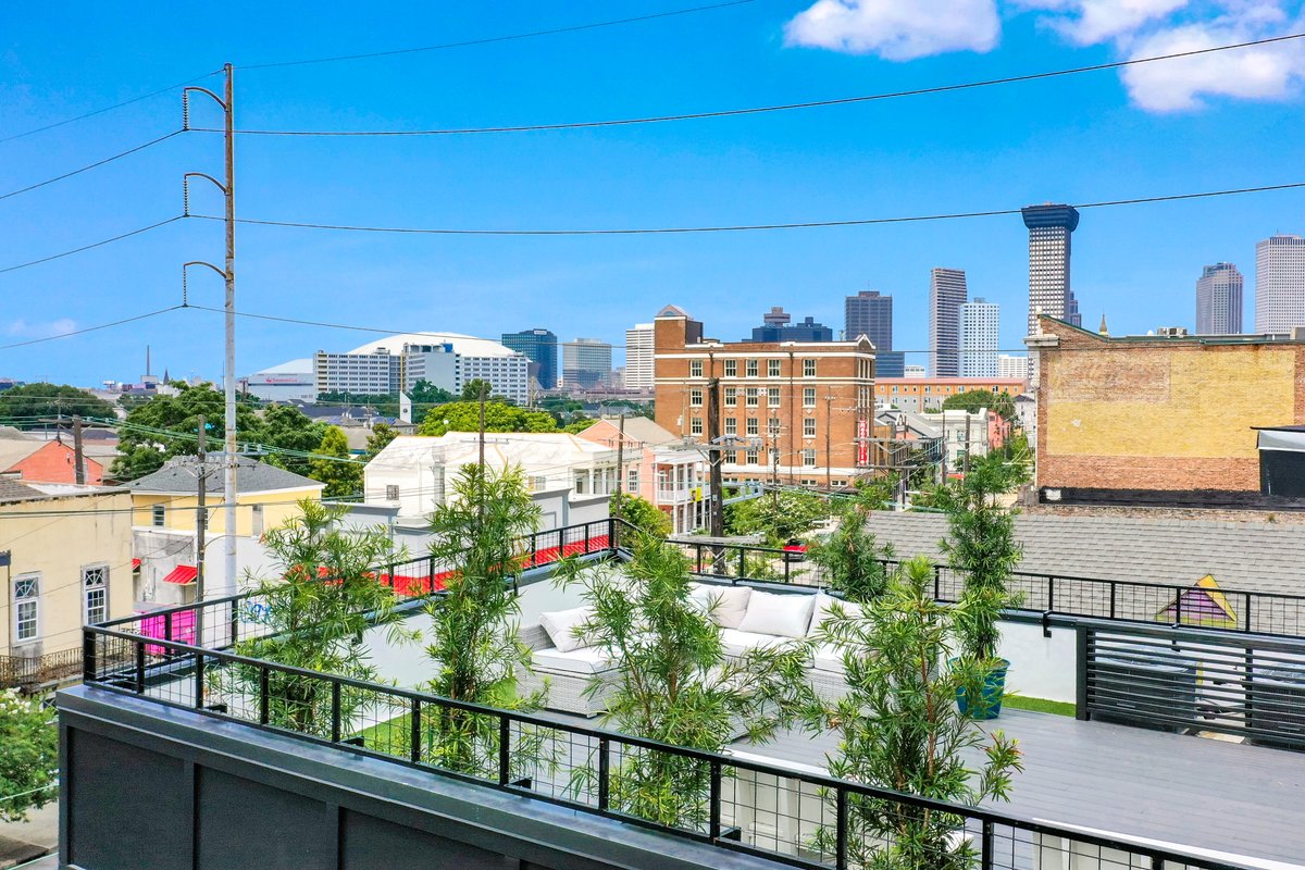 Luxury Rooftop Villa