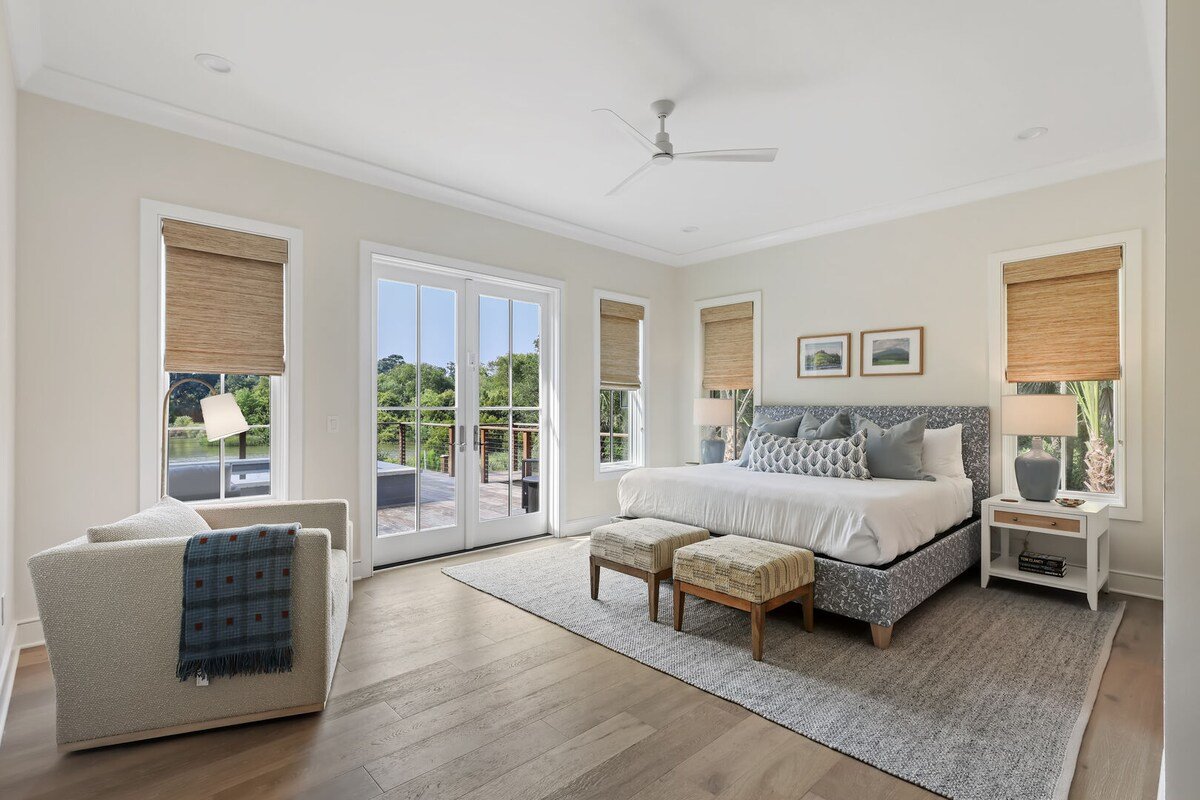 Stunning 5Bd in Ocean Park with Pvt Pool & Hot Tub gallery image 3