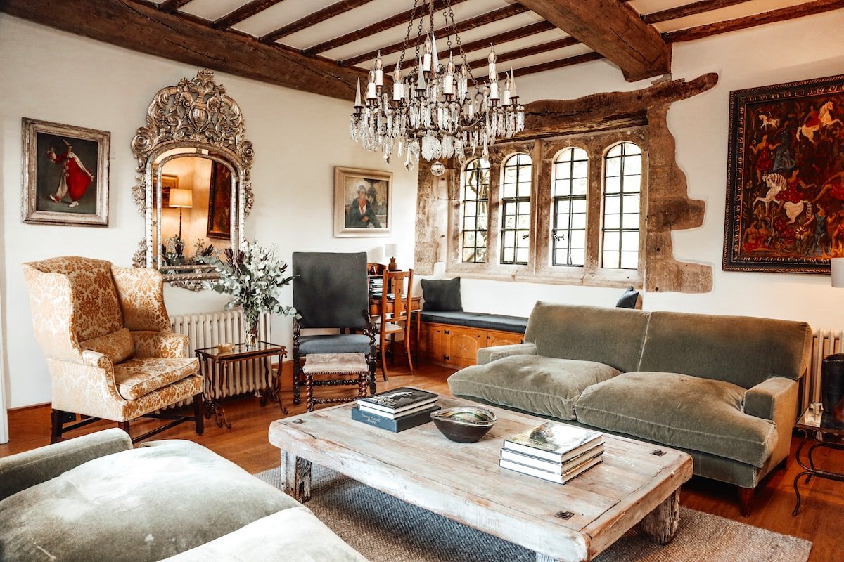 The Manor gallery image 4