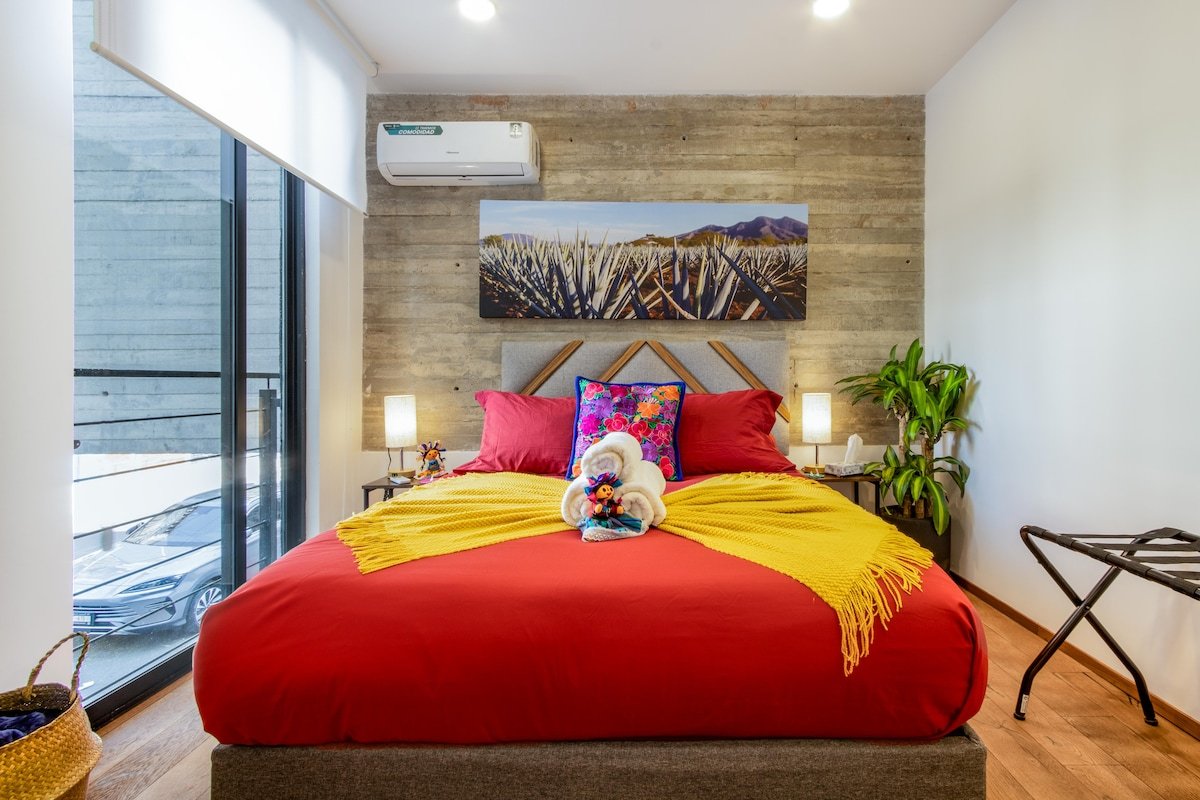 Condesa Cozy retreat 2 BR / Guests with AC gallery image 4